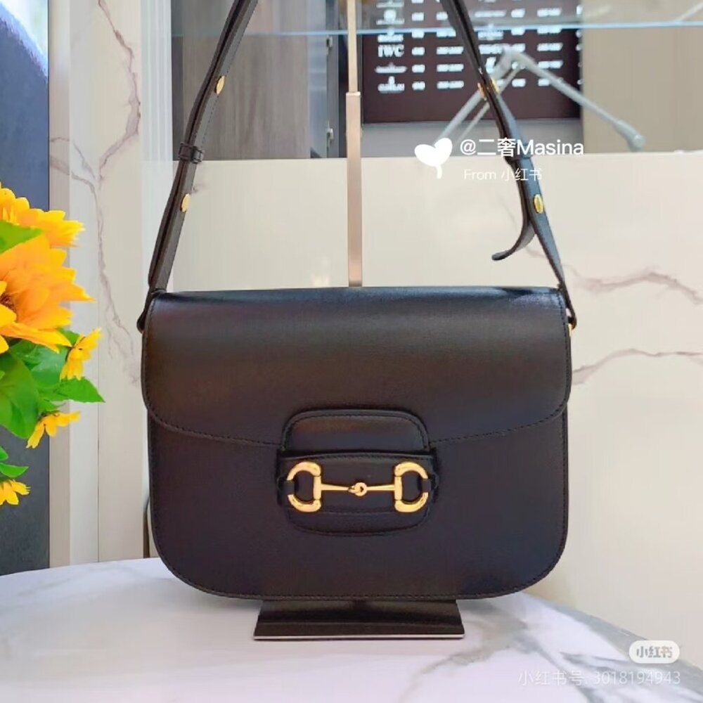 Gucci bags are new, trendy and versatile, interpreting high-end fashion attitude